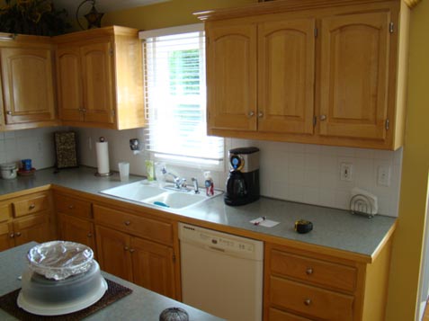 Typical 1990's Kansas City Kitchen